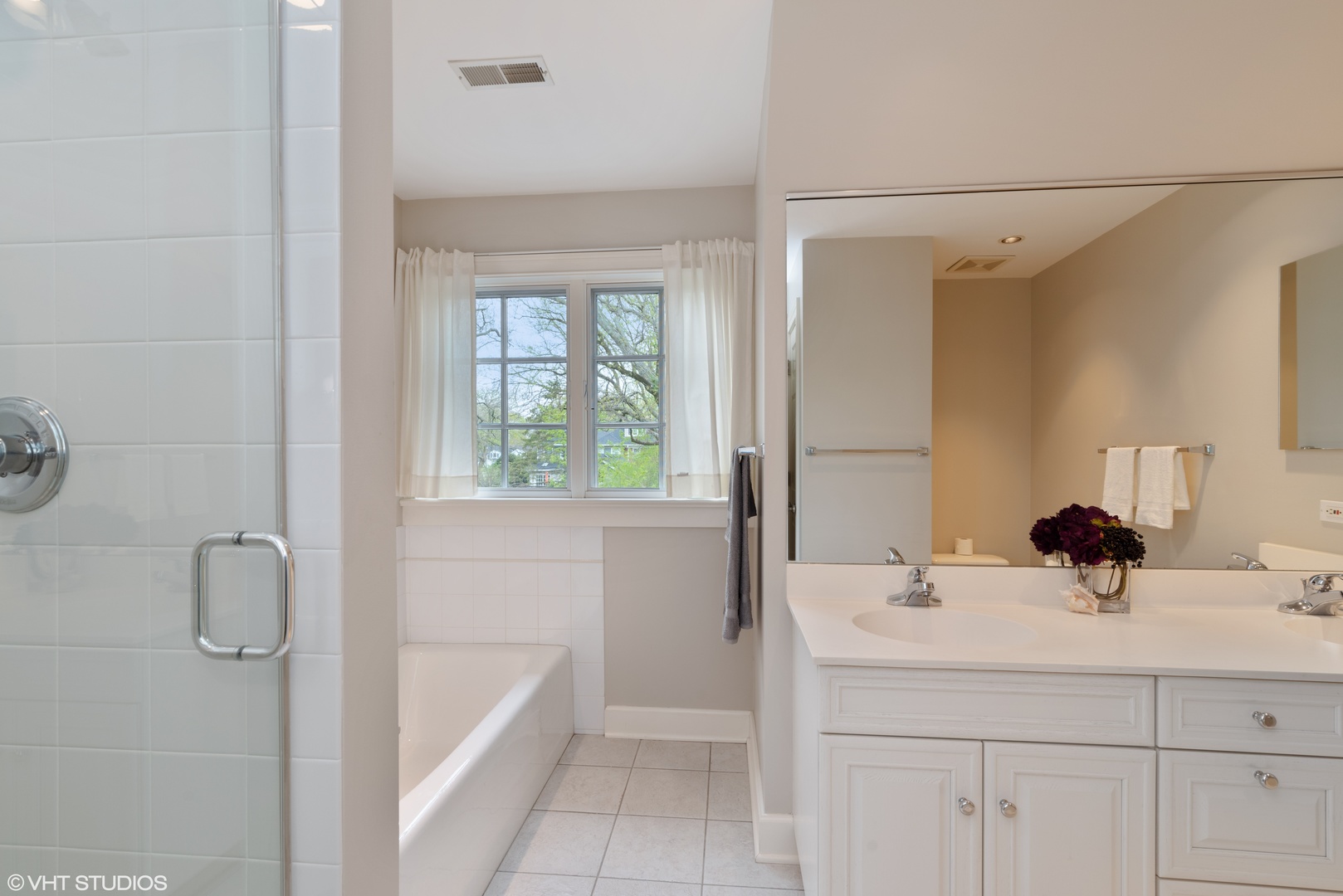 1049 Pontiac Road Wilmette, IL 60091 - Photo 16 of 28