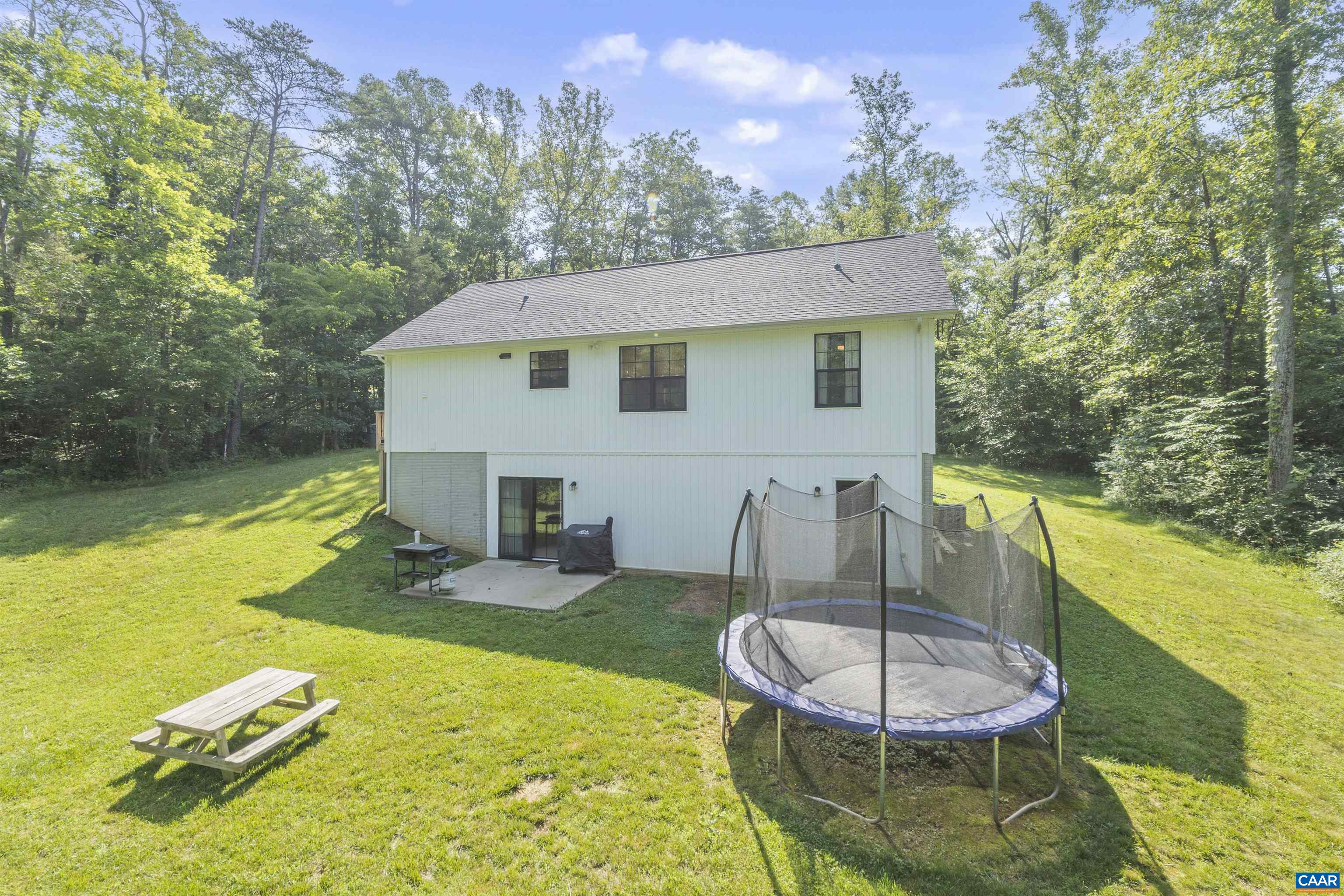 6516 Esmont Road Keene, VA 22946 - Photo 29 of 37 Gallery Image 29