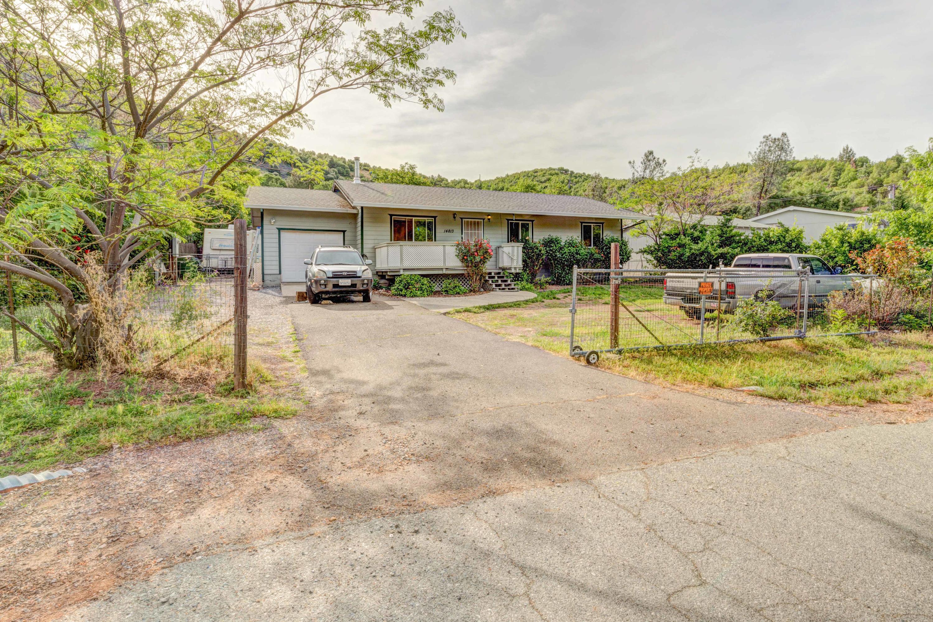 14813 Ravine Road Redding, CA 96003 - Photo 1 of 27 front