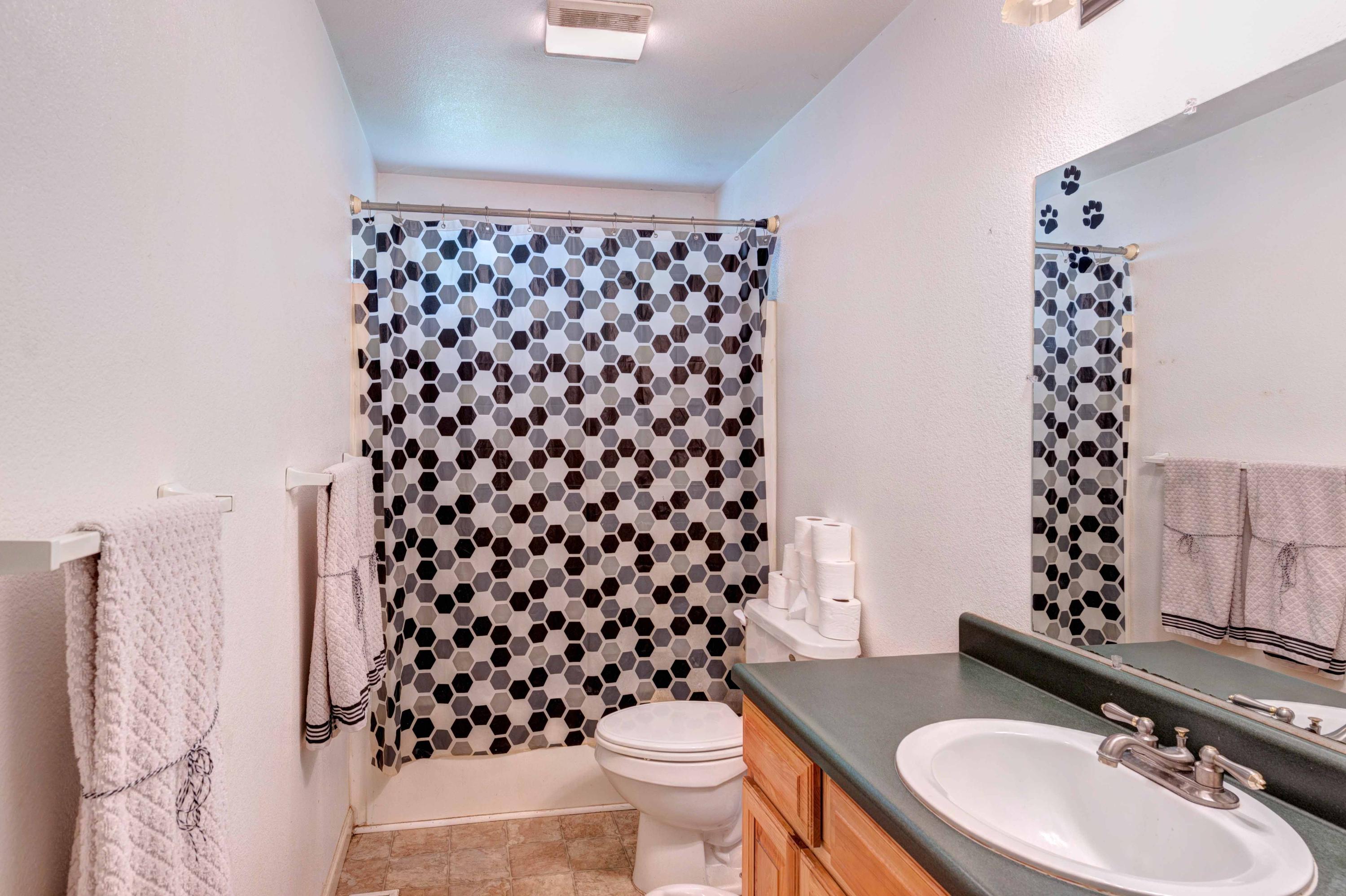 14813 Ravine Road Redding, CA 96003 - Photo 13 of 27 graceastonphotography-17