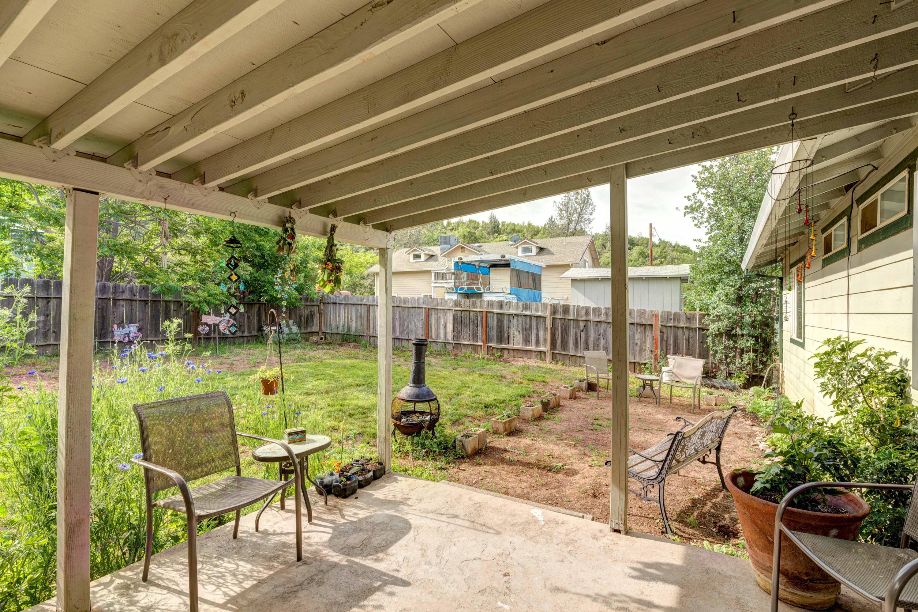 14813 Ravine Road Redding, CA 96003 - Photo 18 of 27 graceastonphotography-23