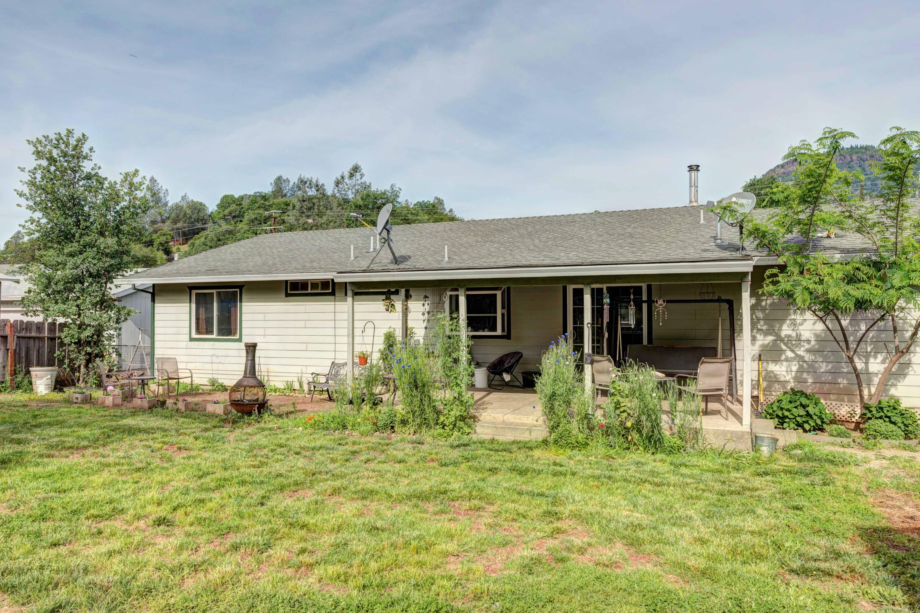 14813 Ravine Road Redding, CA 96003 - Photo 24 of 27 graceastonphotography-27