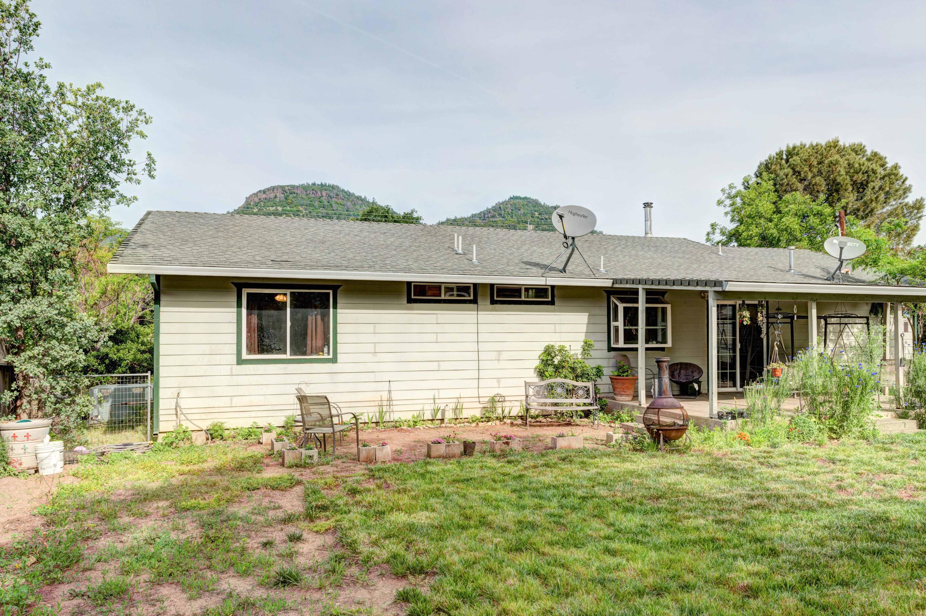14813 Ravine Road Redding, CA 96003 - Photo 25 of 27 graceastonphotography-28