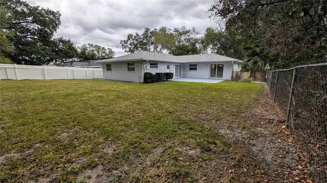 $1,950 | 607 Parkwood Avenue, Altamonte Springs, FL 32714