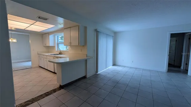 $1,950 | 607 Parkwood Avenue, Altamonte Springs, FL 32714