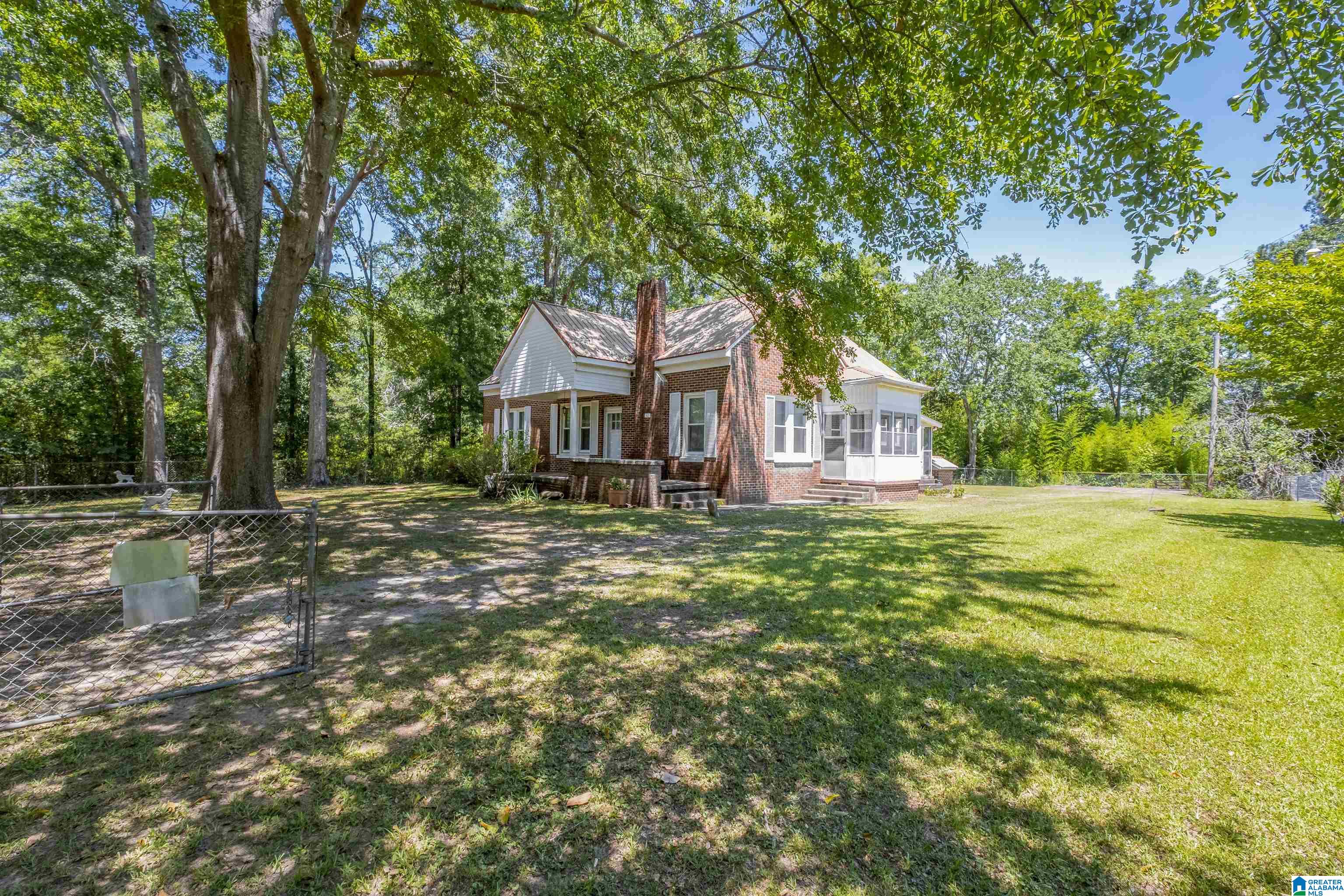 503 Alexandria Road Weaver, AL 36277 - Photo 5 of 28