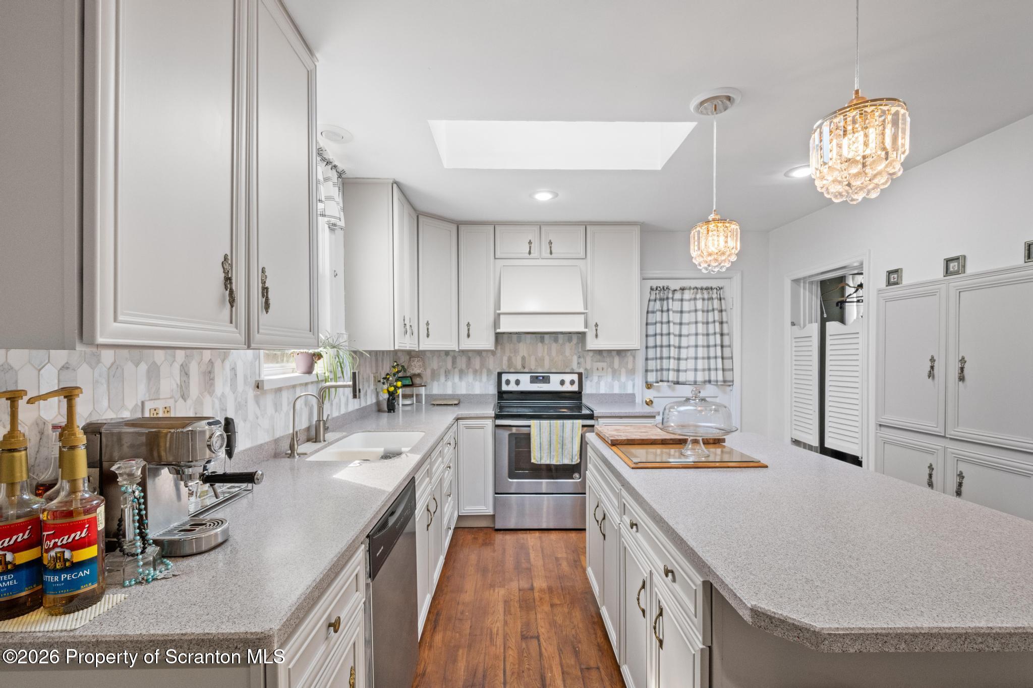 502 Gravel Pond Road Clarks Summit, PA 18411 - Photo 19 of 91 DSC_1422