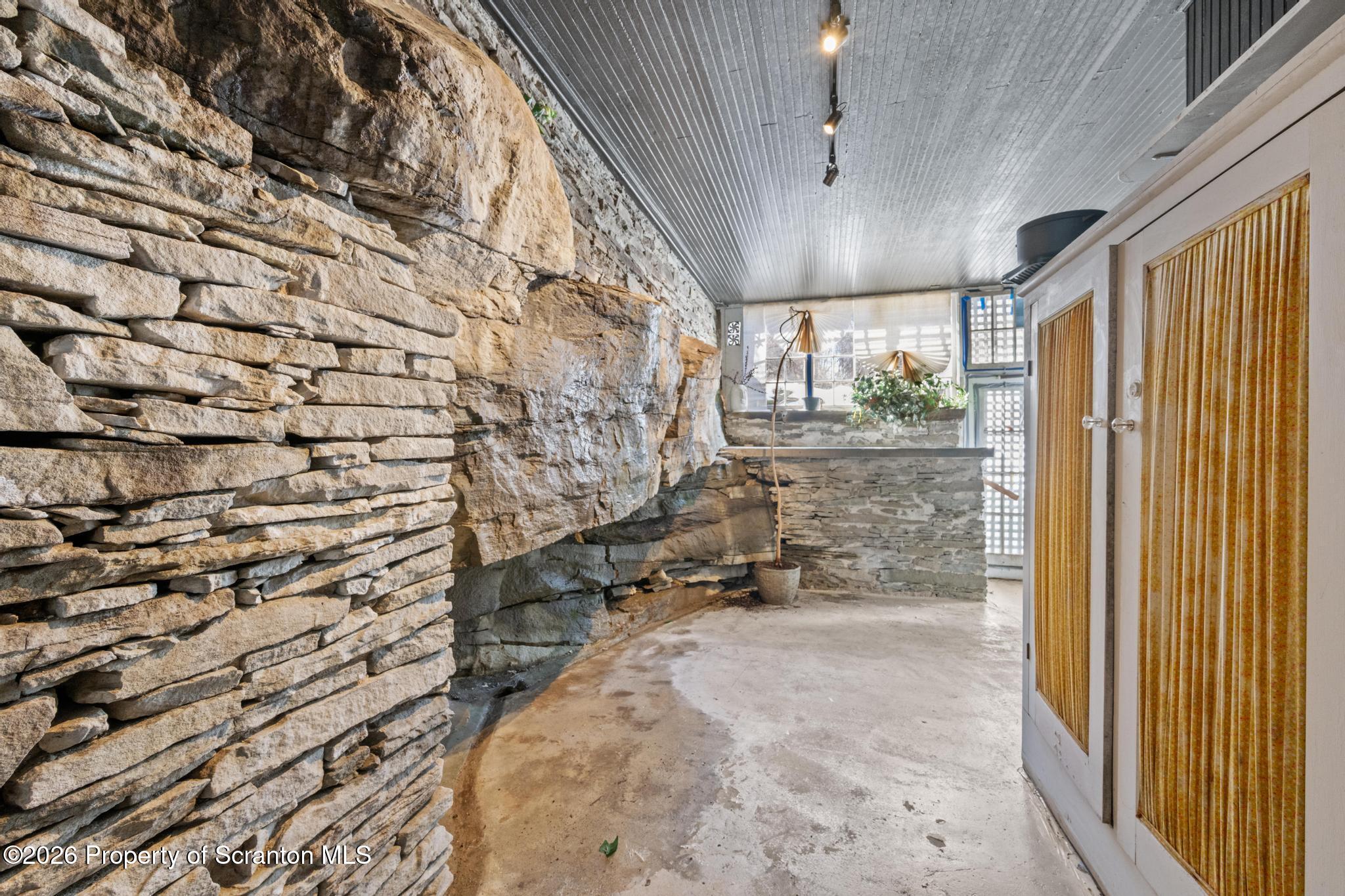 502 Gravel Pond Road Clarks Summit, PA 18411 - Photo 30 of 91 DSC_1437