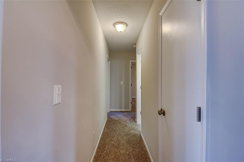 906 Thrushwood Circle Rural Hall, NC 27045 - Photo 11 of 30 Gallery Image 11