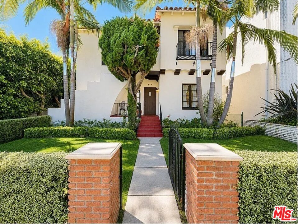 854 4th Street, Unit C Santa Monica, CA 90403 - Photo 1 of 22 Gallery Image 1