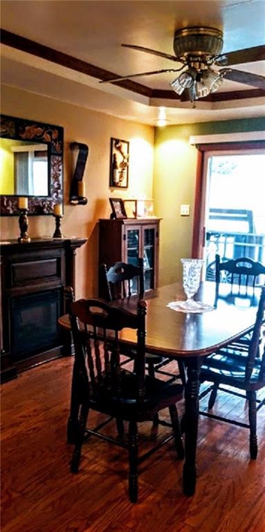 1228 Washington Street Rochester, PA 15074 - Photo 5 of 24 Dining area perfect for family gatherings. Notice those floors?