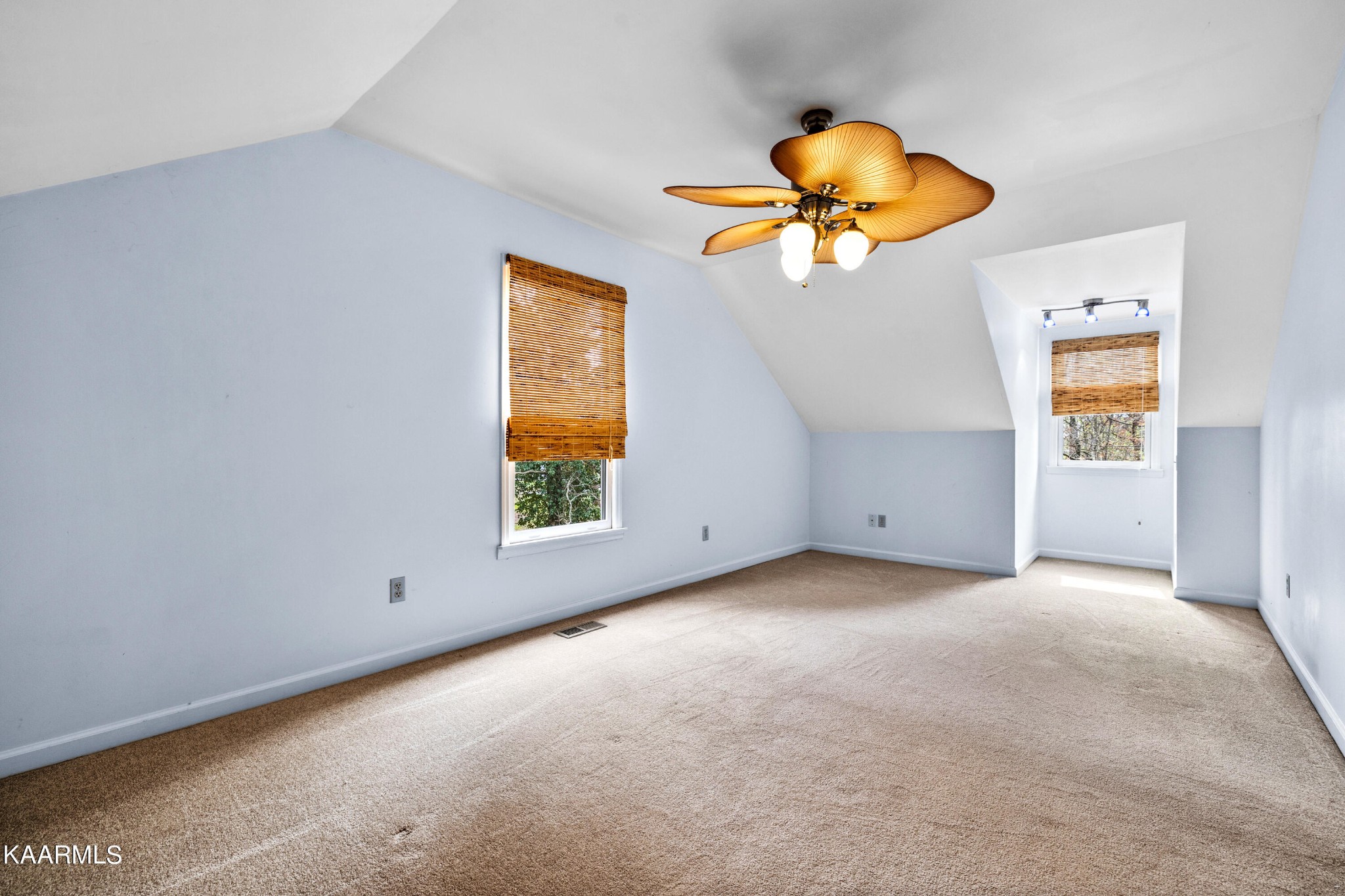 8405 Nubbin Ridge Road Knoxville, TN 37923 - Photo 29 of 37 Gallery Image 29