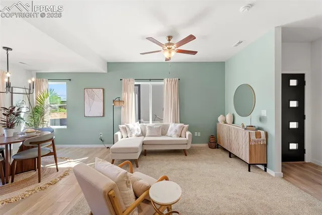 $389,900 | 1952 Dawkins View, Colorado Springs, CO 80910