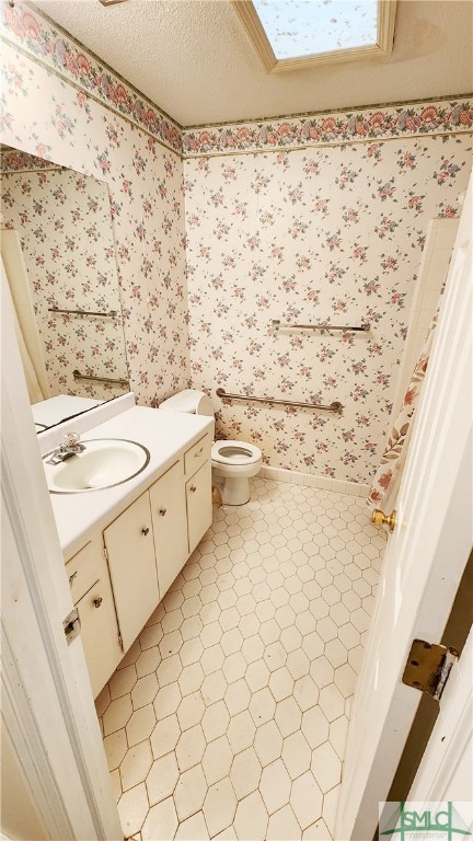 22 South Millward Road Savannah, GA 31410 - Photo 29 of 47 Hall Bath