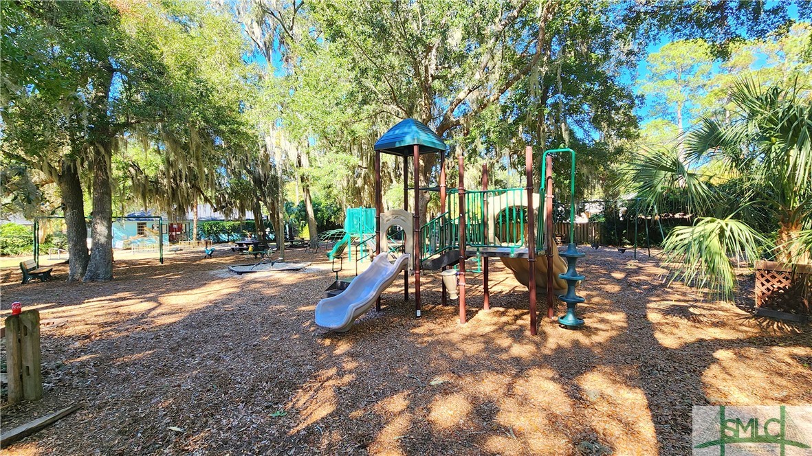 22 South Millward Road Savannah, GA 31410 - Photo 40 of 47