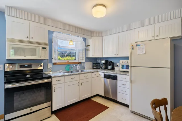 $334,900 | 2 Foote Street, Unit 1, Old Orchard Beach, ME 04064