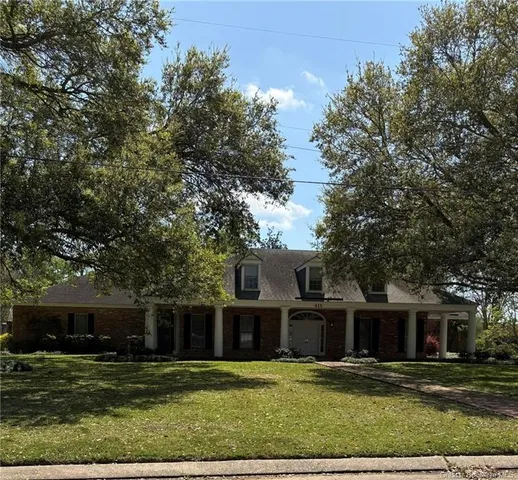 $350,000 | 415 West Academy Avenue, Jennings, LA 70546