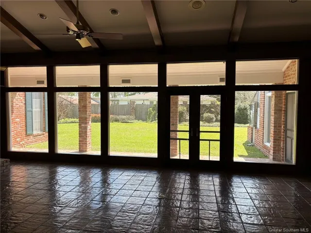 $350,000 | 415 West Academy Avenue, Jennings, LA 70546