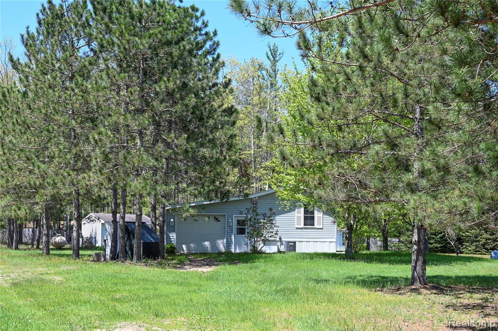 1094 Blamer Road Fairview, MI 48621 - Photo 13 of 97