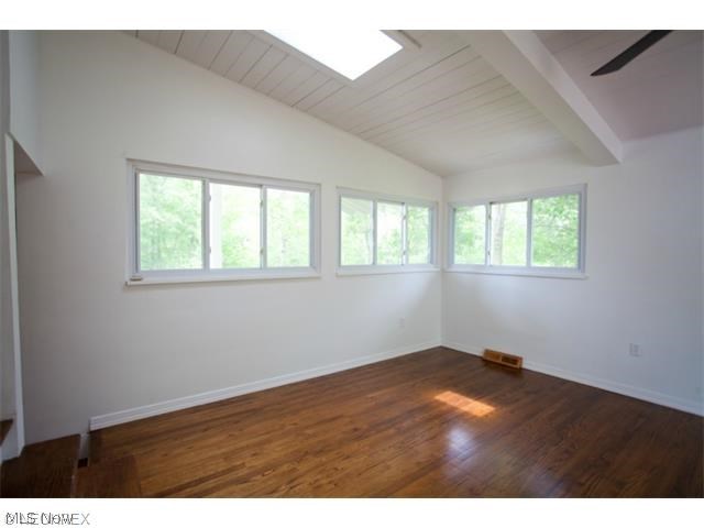 680 Grayton Road Berea, OH 44017 - Photo 7 of 19 Gallery Image 7