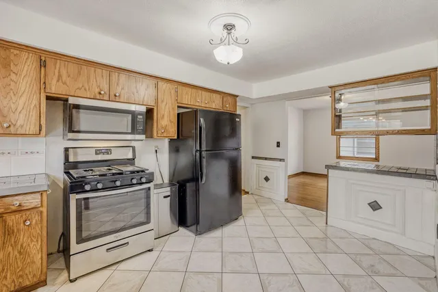 $299,900 | 1508 McAfee Street, St. Paul, MN 55106