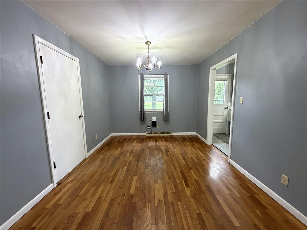 1101 Sunset Hill Road Brookfield, MO 64628 - Photo 4 of 26