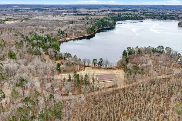 $799,000 | N7891 Hilly Lane, Spooner, WI 54801