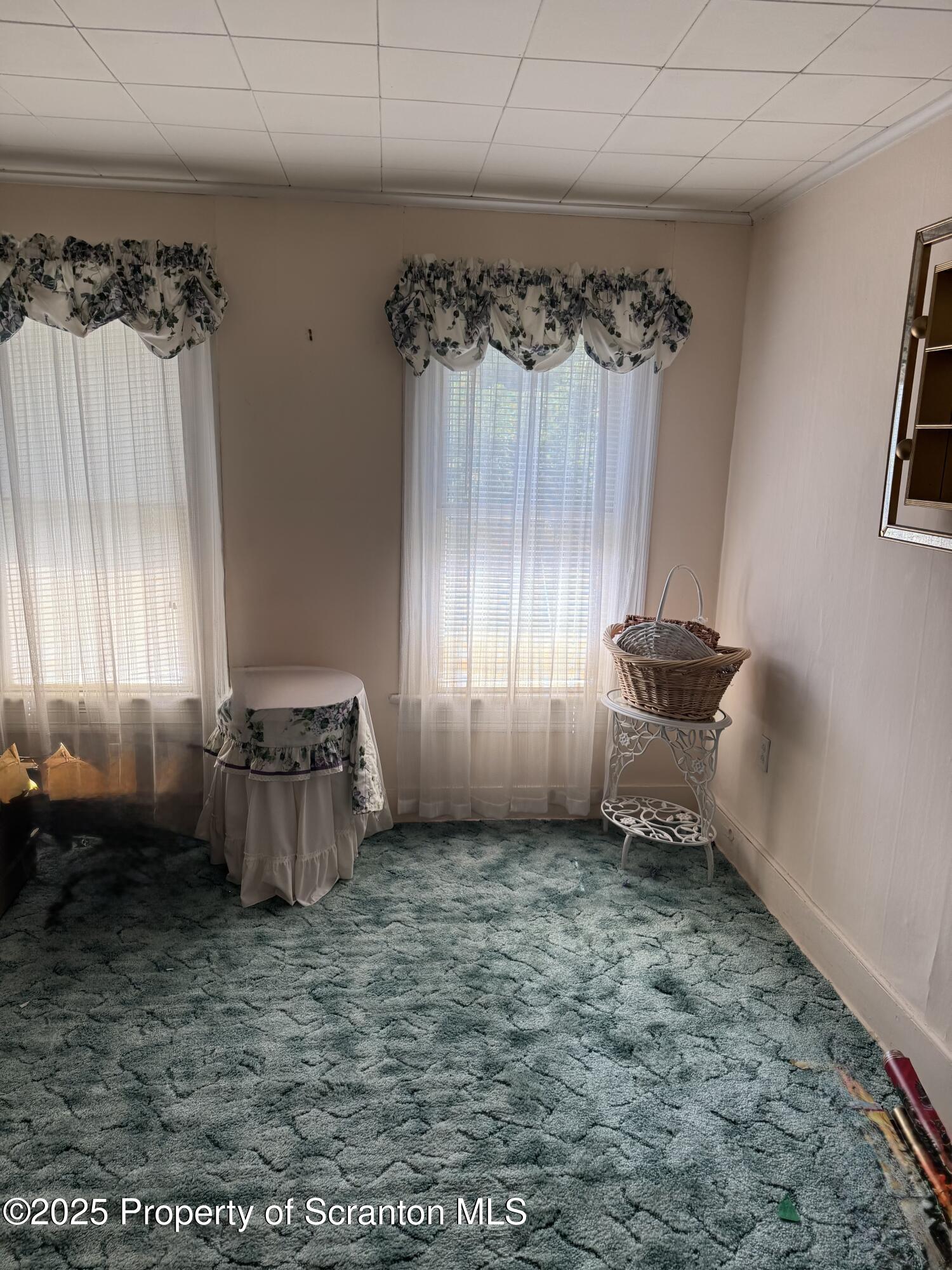 205-207 Spring Street Scranton, PA 18508 - Photo 19 of 40 205 bedroom 1