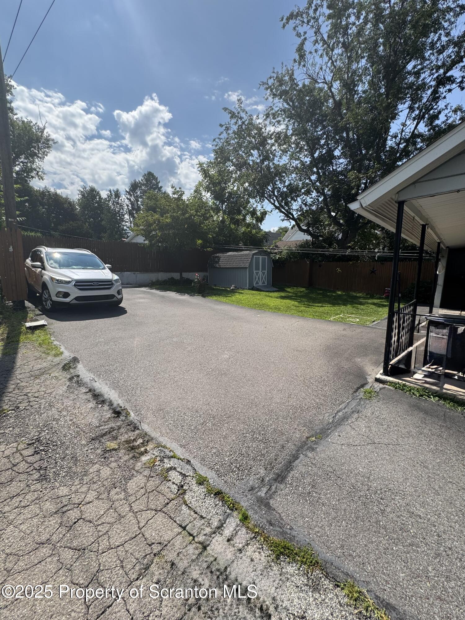 205-207 Spring Street Scranton, PA 18508 - Photo 3 of 40 Off street parking