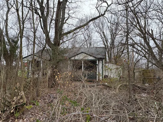 $19,900 | 12687 Highway 56, Vevay, IN 47043