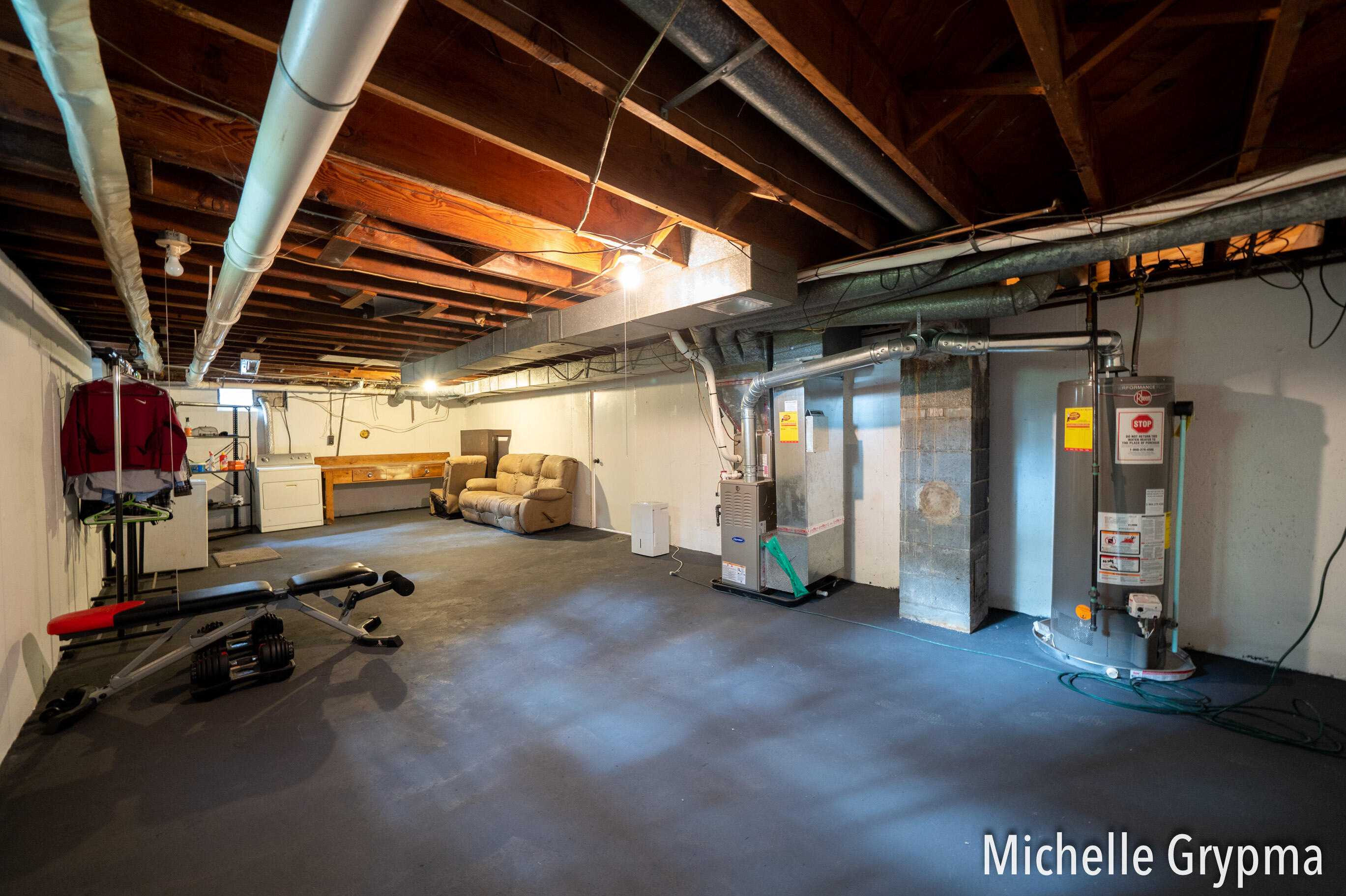6084 Cascade Road Southeast Grand Rapids, MI 49546 - Photo 24 of 46 Storage room