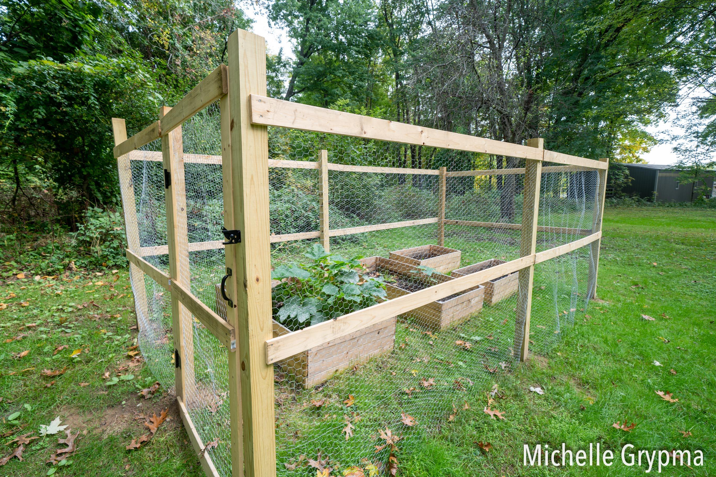 6084 Cascade Road Southeast Grand Rapids, MI 49546 - Photo 38 of 46 Garden 1