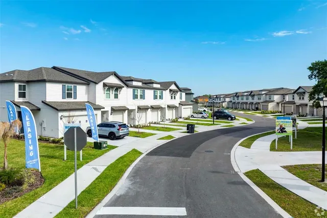 $2,499 | 8683 Holly Grv Court, Unit OAKVILLE, Riverview, FL 33578