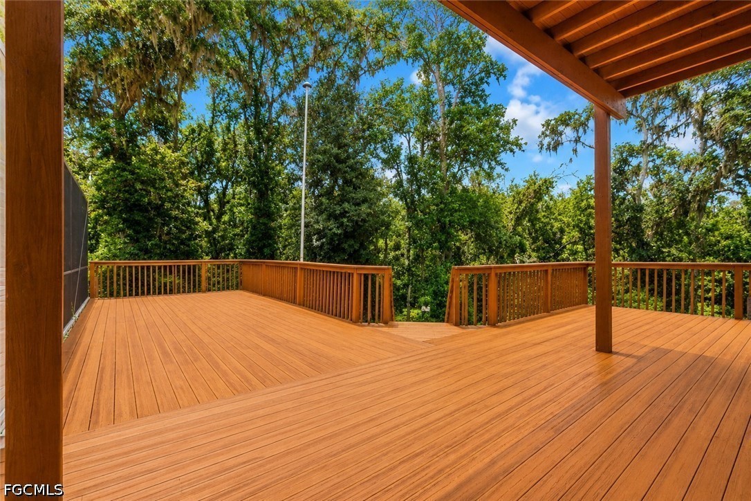 27255 Hickory Hill Road Brooksville, FL 34602 - Photo 44 of 50 a view of a roof deck