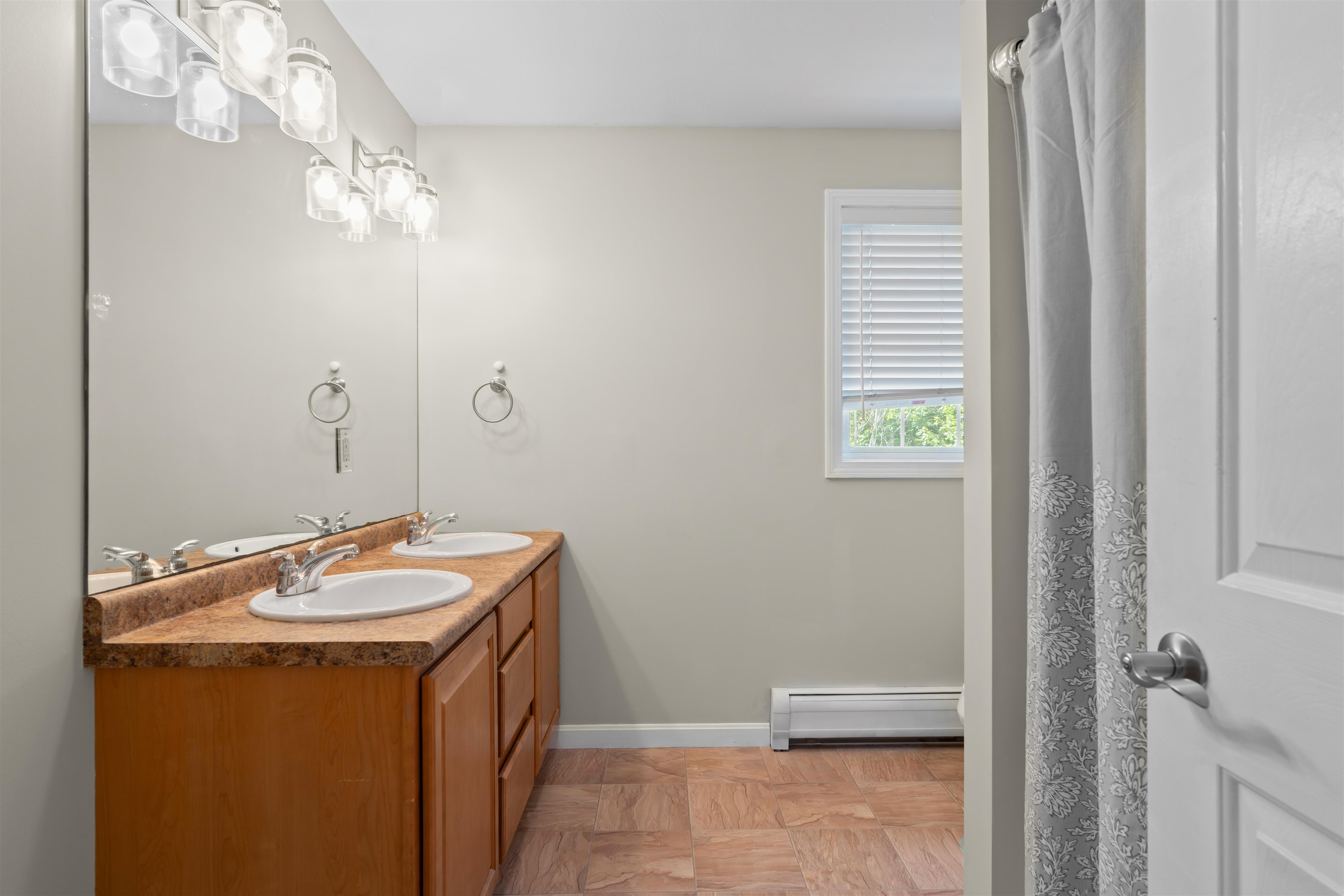 122 Blake Road Epping, NH 03042 - Photo 18 of 34