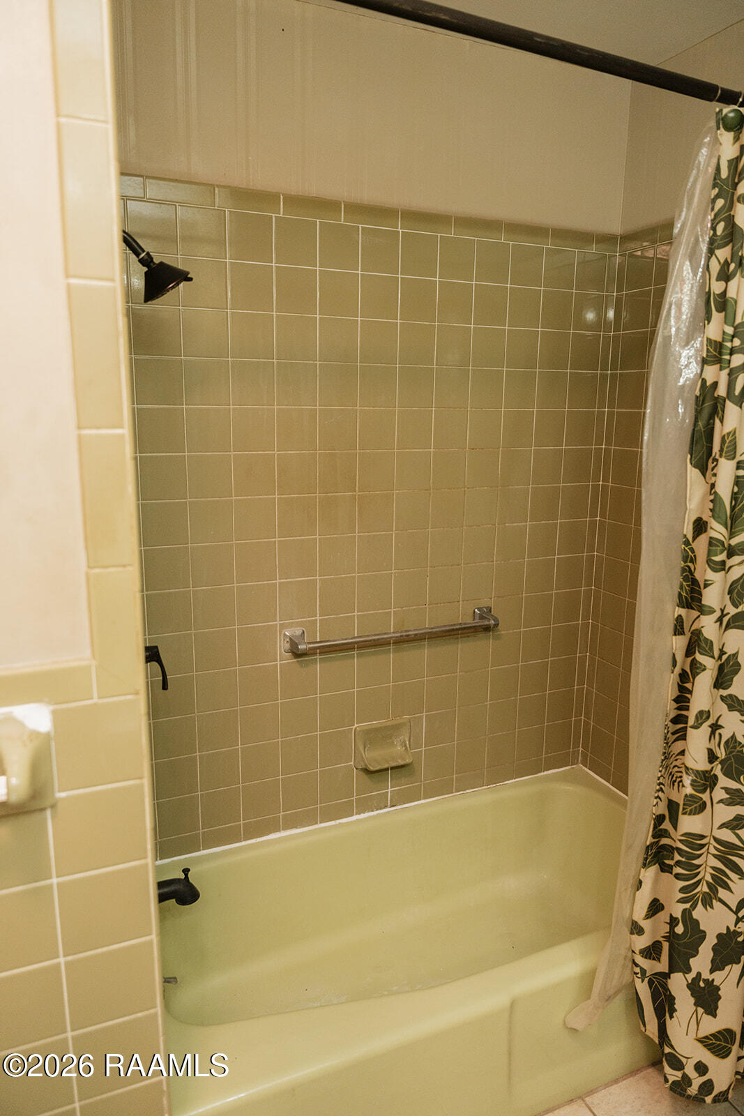 2806 Riverwood Road New Iberia, LA 70560 - Photo 6 of 39 DSC00785