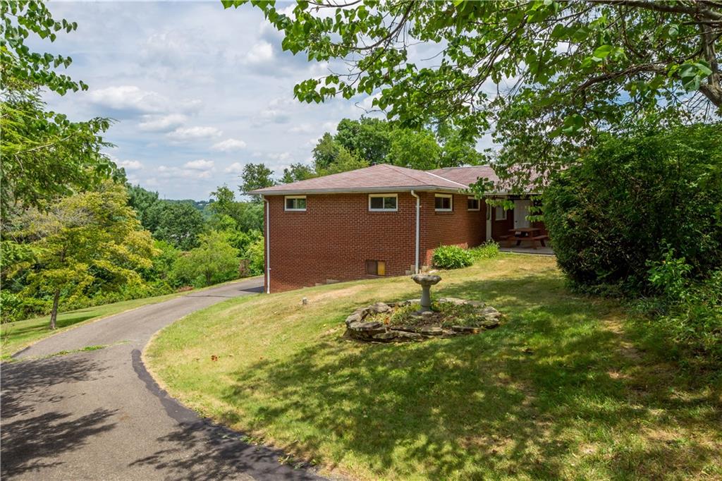 149 Meadows View Road Washington, PA 15301 - Photo 4 of 48 Gallery Image 4