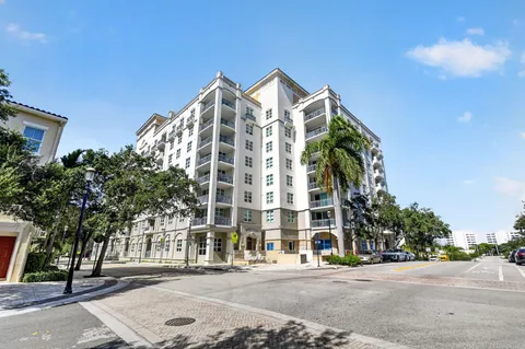 $649,000 | 403 South Sapodilla Avenue, Unit 307, West Palm Beach, FL 33401