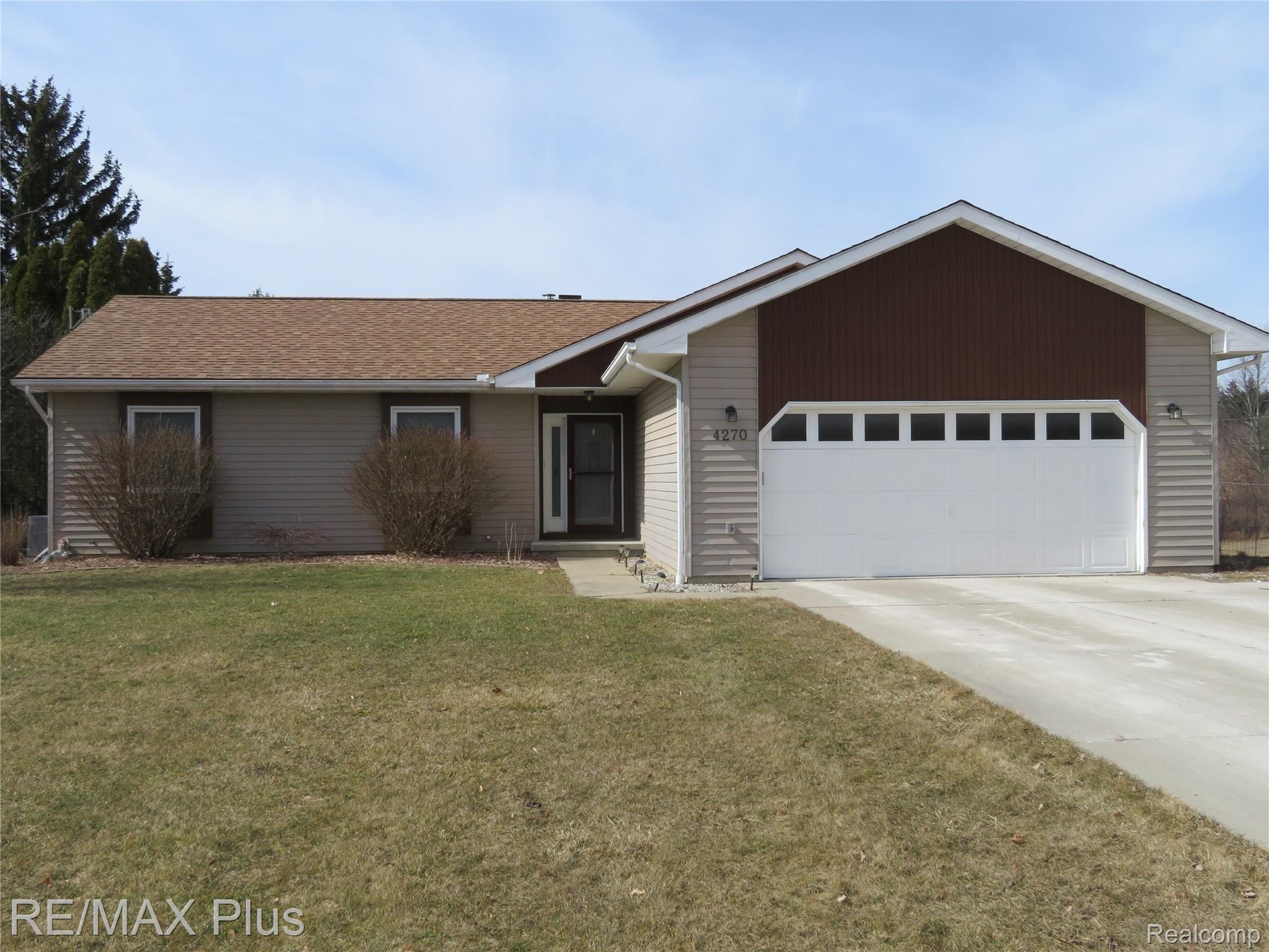 4270 Atlas Road Davison, MI 48423 - Photo 1 of 26 IMG_2470.JPG