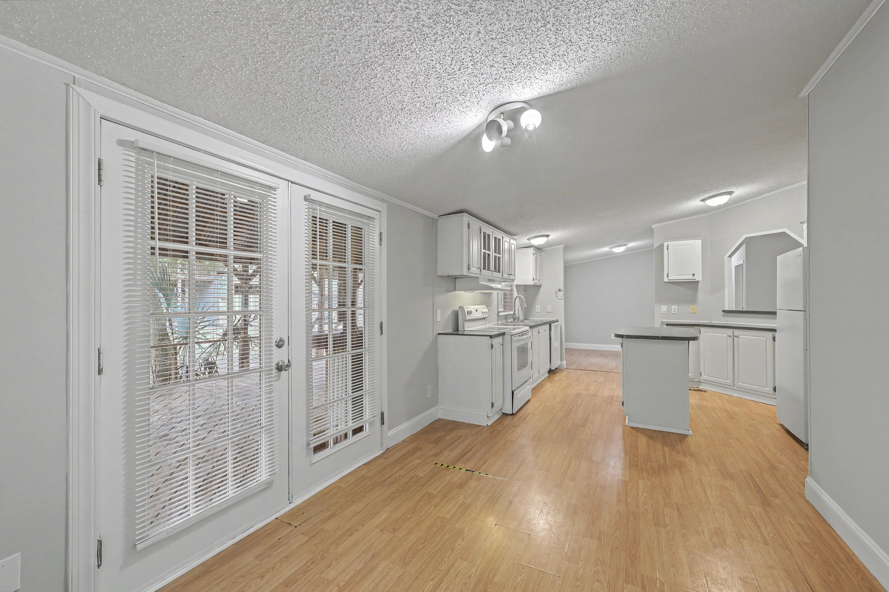 3587 Riley Wright Road Johns Island, SC 29455 - Photo 17 of 30 10_ZYN_9606_07_08_09_10_11_12