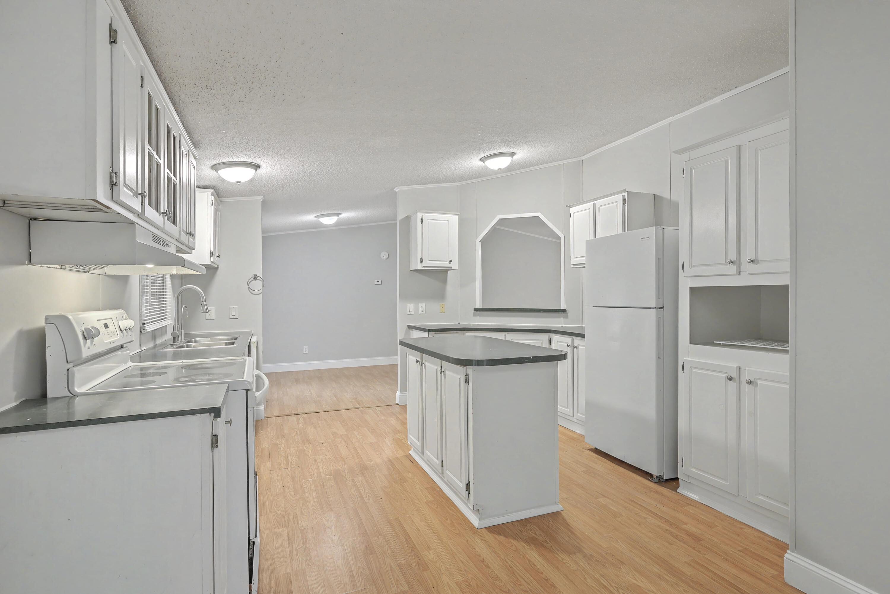 3587 Riley Wright Road Johns Island, SC 29455 - Photo 19 of 30 08_ZYN_9585_86_87_88_89_90_91