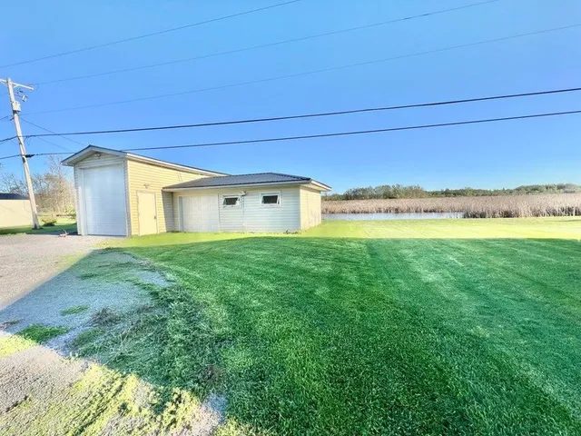 $89,900 | 3105 Hudson Road, Hillsdale, MI 49242