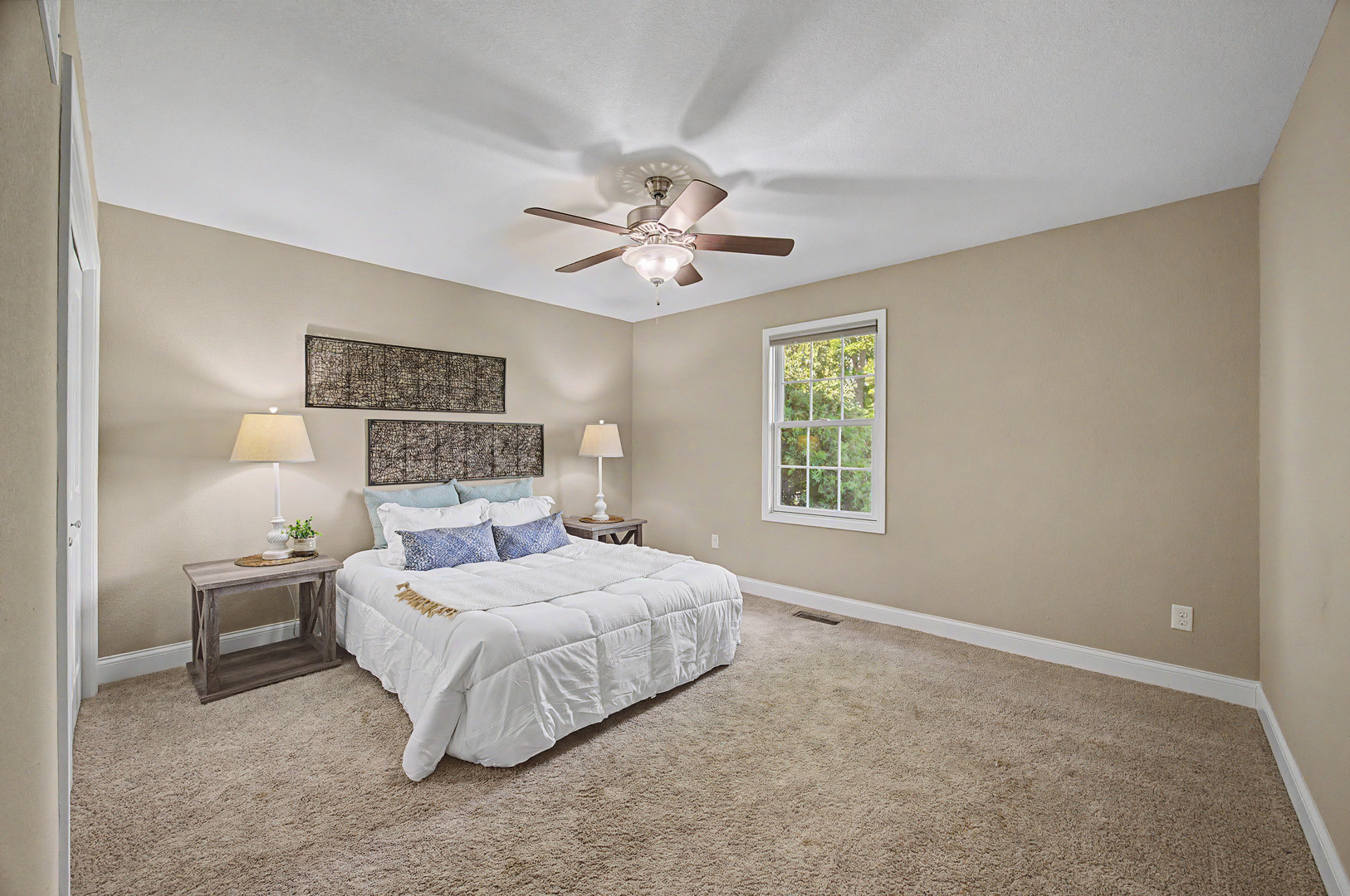 1724 Dunraven Road Bloomington, IL 61704 - Photo 21 of 36