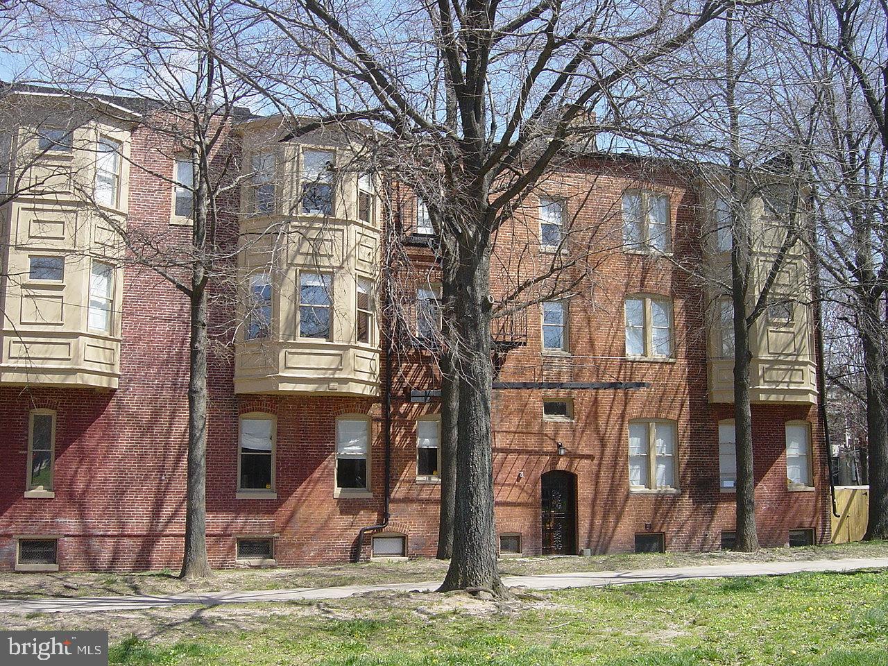 261 Robert Street, Unit 2 Baltimore, MD 21217 - Photo 7 of 7
