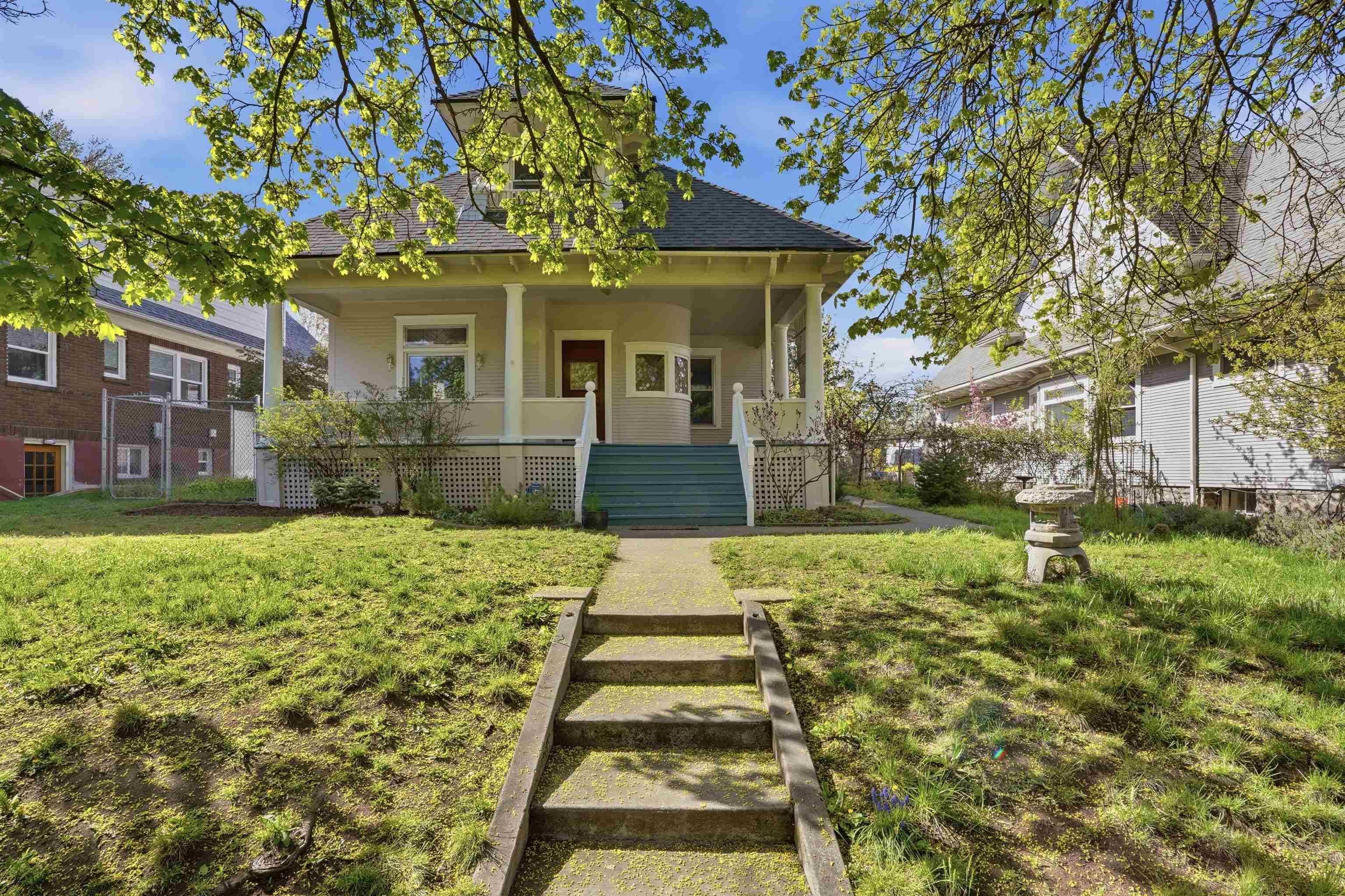 1613 West 11th Avenue Spokane, WA 99204 - Photo 3 of 41