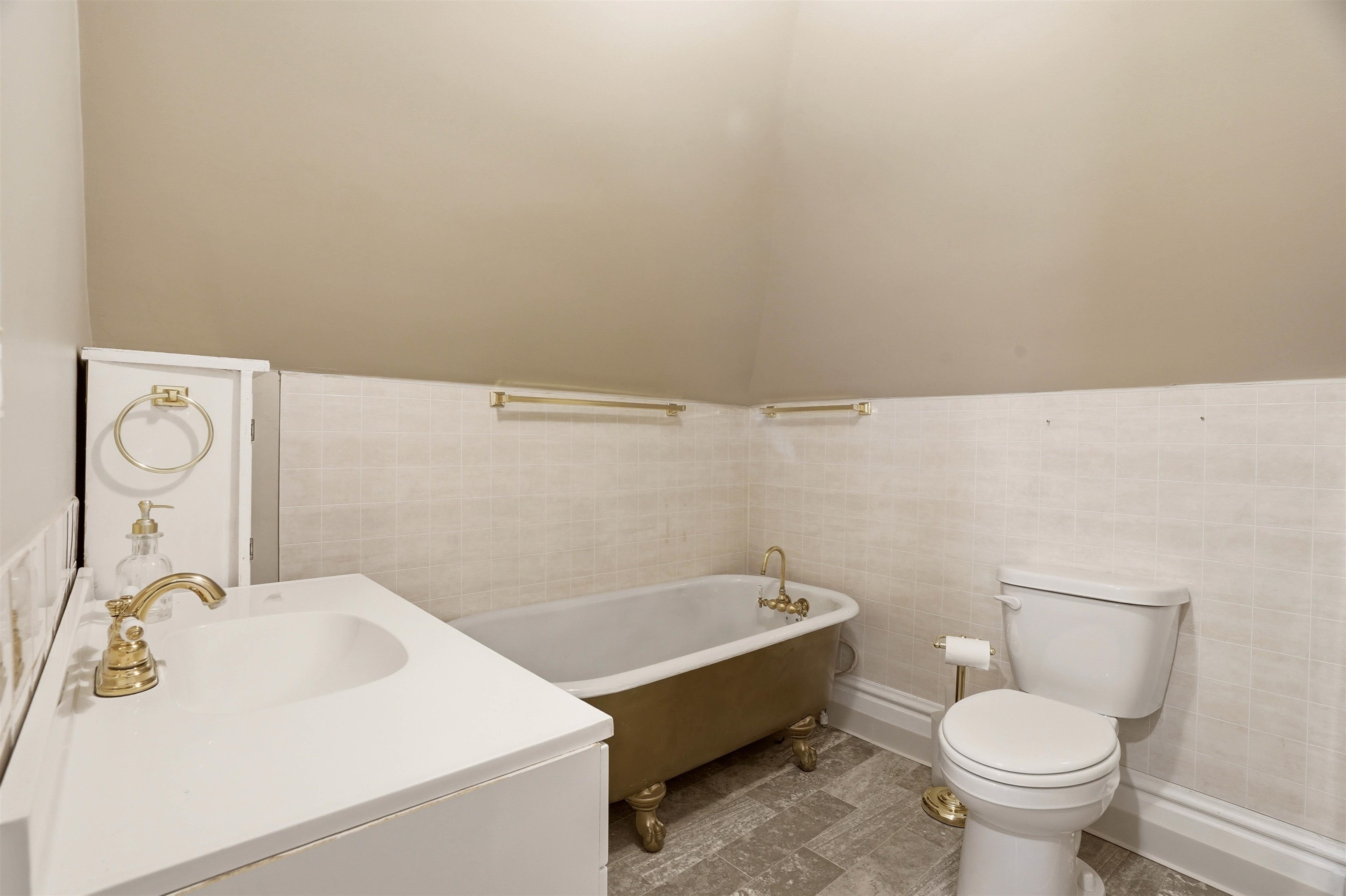 1613 West 11th Avenue Spokane, WA 99204 - Photo 37 of 41