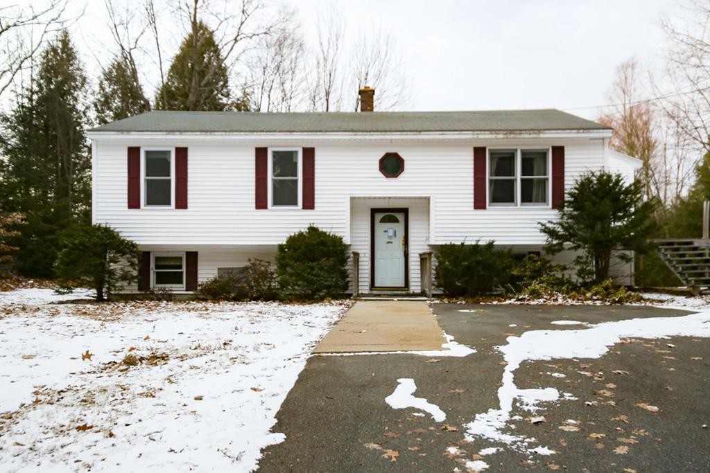 560 Doe Valley Road Athol, MA 01331 - Photo 1 of 18