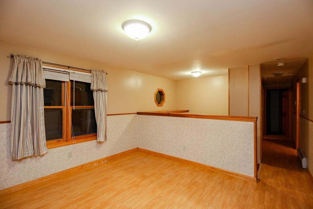 560 Doe Valley Road Athol, MA 01331 - Photo 8 of 18