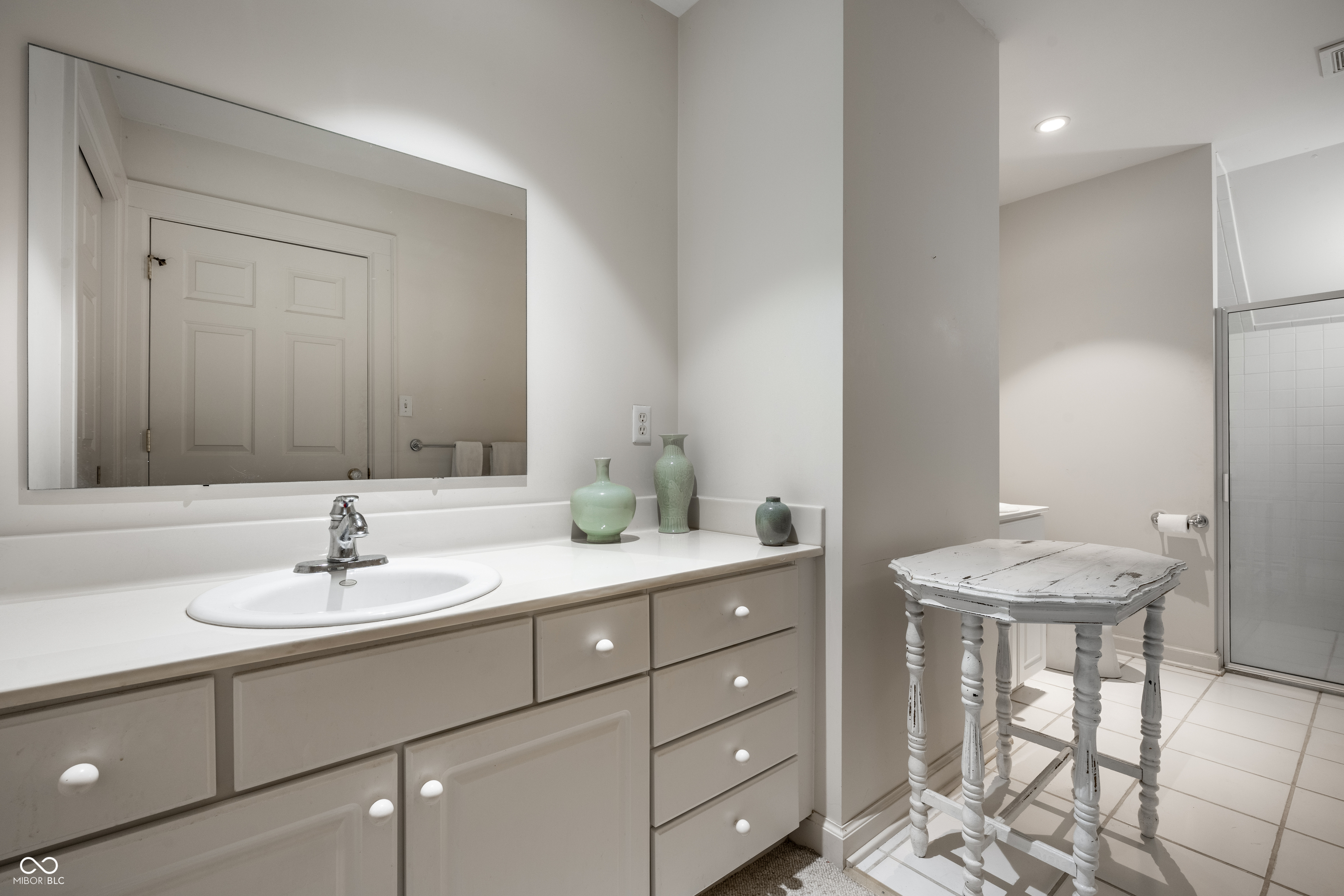 200 Wellington Road Indianapolis, IN 46260 - Photo 40 of 68 Gallery Image 40