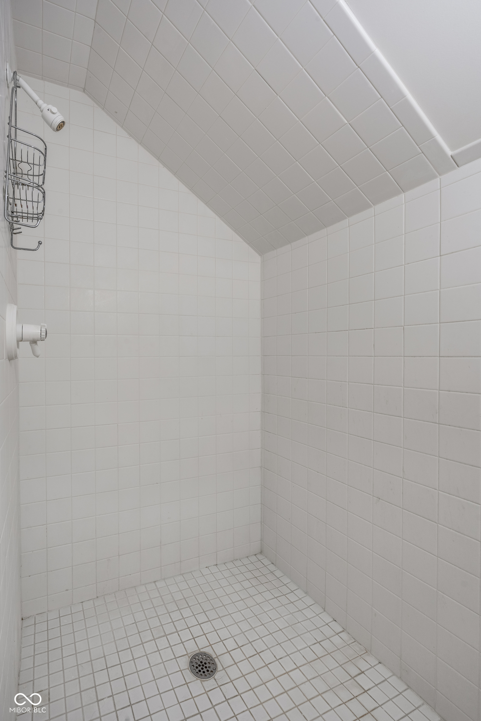 200 Wellington Road Indianapolis, IN 46260 - Photo 41 of 68 Gallery Image 41
